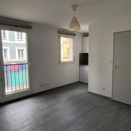 Image 1 - 2 Rue Saint-Hilaire, 76000 Rouen, France - Apartment for rent