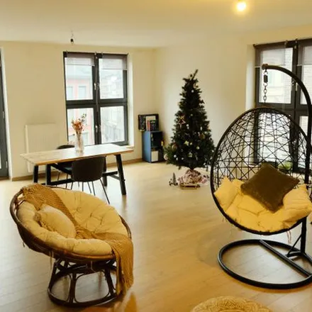 Rent this 2 bed apartment on Quai de la Ribuée 2 in 4000 Grivegnée, Belgium