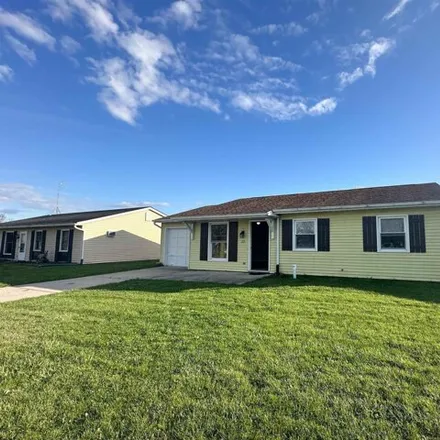 Buy this 3 bed house on Pennsylvania Drive in Kendallville, IN 46755