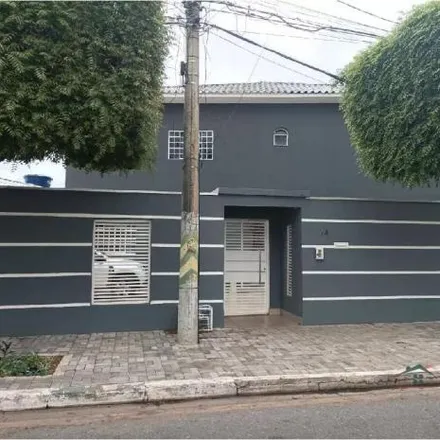 Buy this 5 bed house on Avenida Doutor Agrícola Paes de Barros in Cidade Alta, Cuiabá - MT