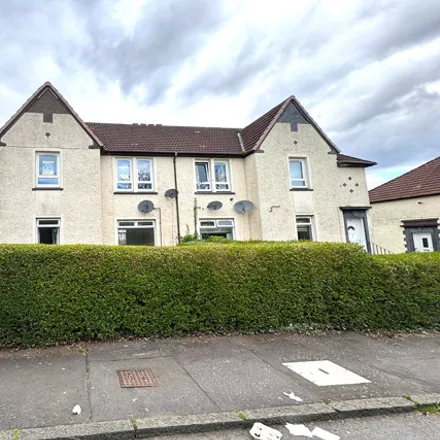 Rent this 2 bed apartment on Clyde Place in Cambuslang, G72 7QT