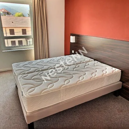 Rent this 2 bed apartment on 17 Cours de la République in 74240 Gaillard, France
