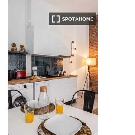 Image 8 - Calle Antonio Toledano, 20, 28028 Madrid, Spain - Apartment for rent