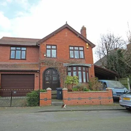 Buy this 4 bed house on Monument Avenue in Stourbridge, West Midlands