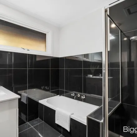 Image 9 - 1 Plymouth Street, Glen Waverley VIC 3150, Australia - Apartment for rent