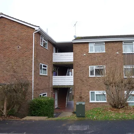 Rent this 2 bed apartment on Osterley Close in Stevenage, SG2 8SN