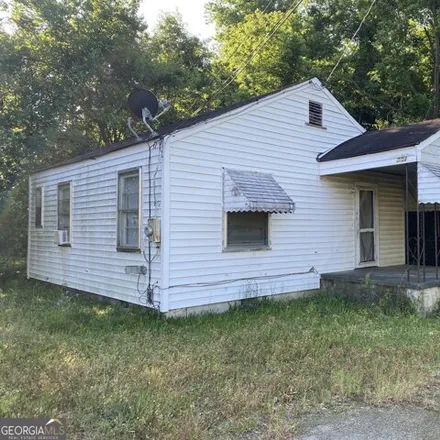 Buy this studio house on 680 Central Avenue in Macon, GA 31206