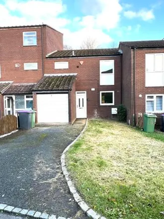 Buy this 3 bed townhouse on Doddington in Telford, TF3 2DL