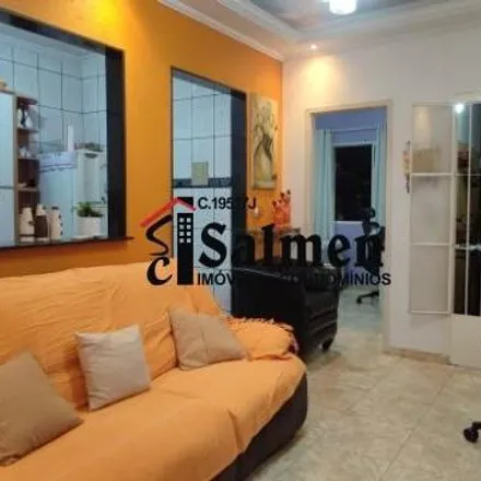 Rent this 2 bed house on Avenida Papa João Paulo I 5963 in Bonsucesso, Guarulhos - SP