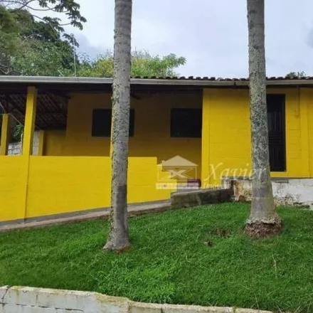 Rent this 2 bed house on Estrada Serra da Cantareira in São João Novo, São Roque - SP