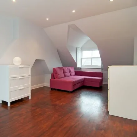 Rent this studio apartment on 143 Bravington Road in Kensal Town, London