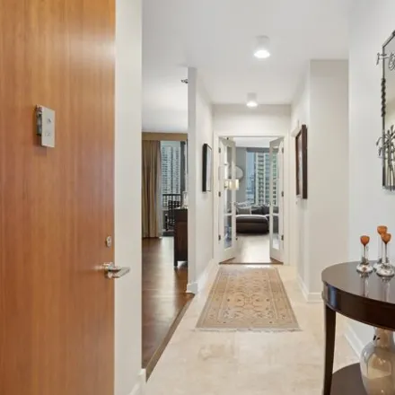 Image 3 - Kinzie Park Tower, 501 North Clinton Street, Chicago, IL 60654, USA - Condo for sale