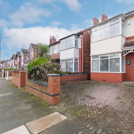 Buy this 5 bed house on Manor Avenue in Little Crosby, L23 7YB