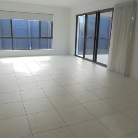 Image 6 - Steiner Crescent, Baringa QLD 4551, Australia - Apartment for rent