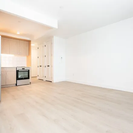 Image 7 - 176 Central Avenue, New York, NY 11221, USA - Apartment for rent