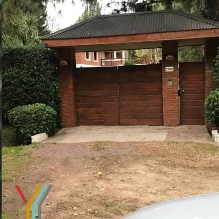 Image 1 - Thionis, Calle 419, Partido de La Plata, B1894 AAR Villa Elisa, Argentina - House for sale