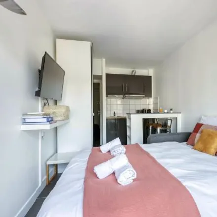 Image 6 - 58 Rue de la Pompe, 75116 Paris, France - Apartment for rent