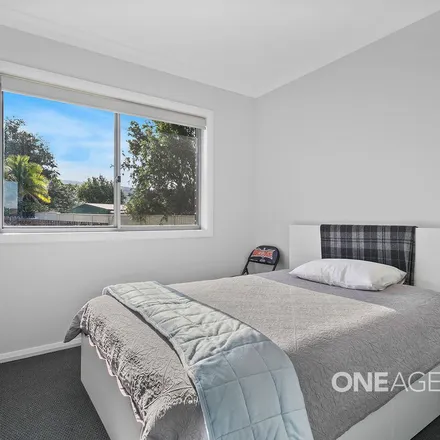 Rent this 6 bed apartment on Throsby Avenue in Horsley NSW 2530, Australia