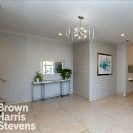 Image 3 - 290 West 232nd Street, New York, NY 10463, USA - Apartment for sale