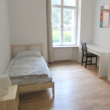 Rent this 3 bed room on Wielandstraße 22 in 12159 Berlin, Germany