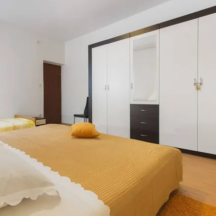 Image 1 - 22202, Croatia - Apartment for rent