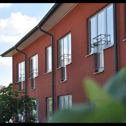 Rent this 1 bed apartment on Familjecentralen Solkatten in Björnkärrsgatan 14, 584 34 Linköping