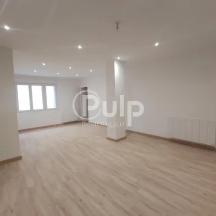 Rent this 3 bed apartment on 5 Rue Alphonse Décatoire in 62670 Mazingarbe, France