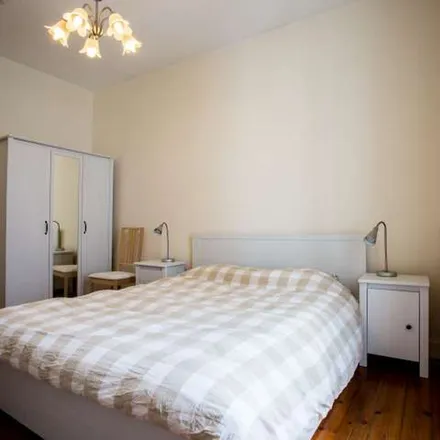 Rent this 1 bed apartment on Rue des Cygnes - Zwanenstraat 38 in 1050 Ixelles - Elsene, Belgium