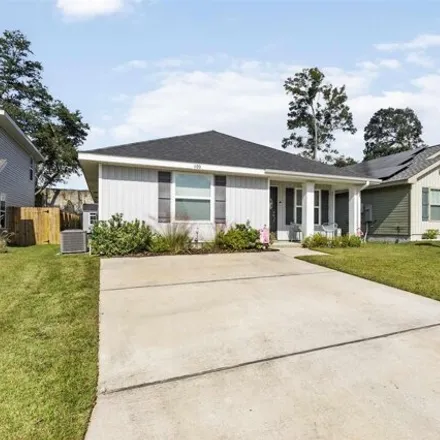 Buy this 3 bed house on 400 Hilburn Lane in Ferry Pass, FL 32504