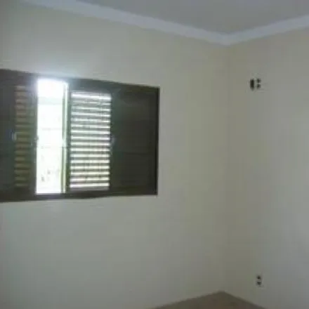 Buy this 3 bed house on Rua Matilde Fraga Moreira de Almeida in Vila Alto Paraíso, Bauru - SP