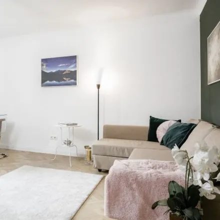 Rent this 2 bed apartment on Bergrettung Niederösterreich + Wien in Schelleingasse 26, 1040 Vienna