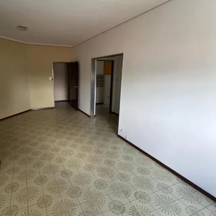 Buy this 2 bed apartment on Avenida Hipólito Yrigoyen 10510 in Partido de Lomas de Zamora, Temperley