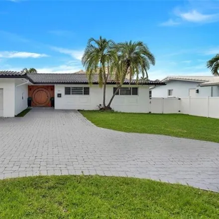 Rent this 5 bed house on 442 Tamarind Drive in Golden Isles, Hallandale Beach