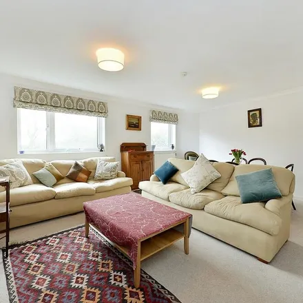 Image 1 - 68 Elm Park Gardens, London, SW10 9PF, United Kingdom - Apartment for rent