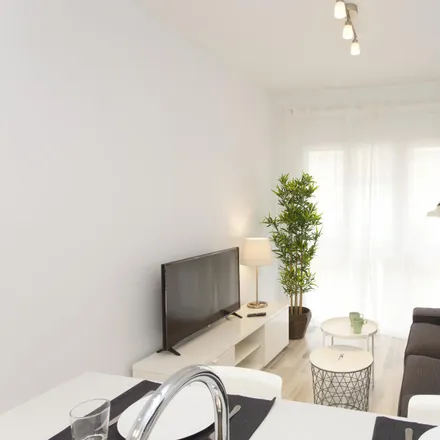 Image 5 - Carrer de Santa Madrona, 18, 08001 Barcelona, Spain - Apartment for rent