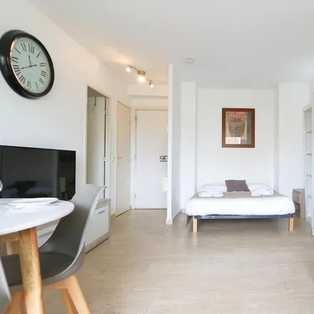 Rent this studio apartment on Cannes in Maritime Alps, France