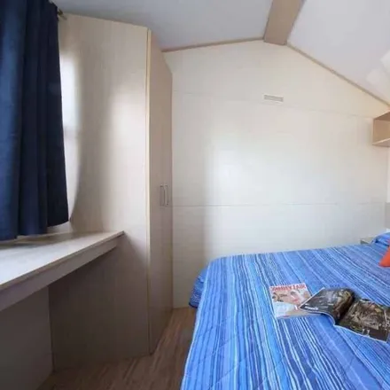 Rent this 2 bed house on Gardasee-Emoitions in Via Petrarca 41, 37019 Peschiera del Garda VR