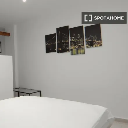 Rent this studio apartment on Calle Margaritas in 14, 28039 Madrid
