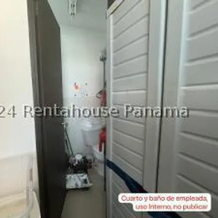 Buy this 2 bed apartment on Calle Manuel De Jesus Quijano in Villa Lilla, 0807