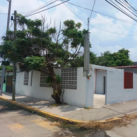 Buy this studio house on Los Robles in 94297 Boca del Río, VER