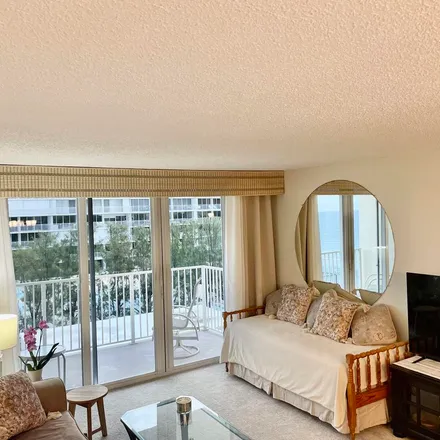 Image 6 - poco, South Ocean Boulevard, South Palm Beach, Palm Beach County, FL 33460, USA - Apartment for rent