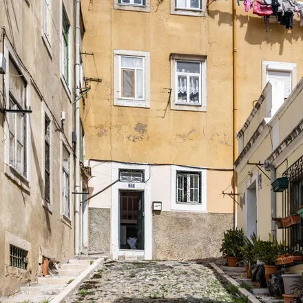 Image 6 - Beco dos Contrabandistas, 1350-261 Lisbon, Portugal - Apartment for rent