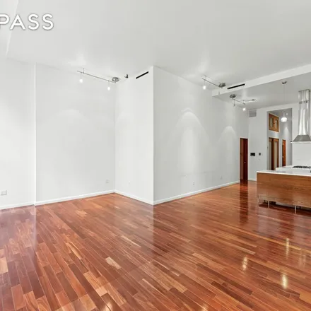 Rent this 3 bed apartment on 46 Walker Street in New York, NY 10013