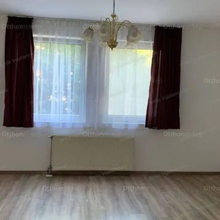 Image 1 - Metropol üzletház, Nyíregyháza, Luther utca 1, 4400, Hungary - Apartment for rent