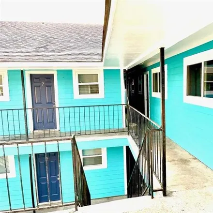 Rent this 2 bed apartment on 6731 Titian Avenue in Melrose East, Baton Rouge
