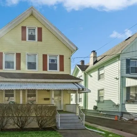 Buy this 3 bed house on 14 Myrtle Avenue in Dover, NJ 07801