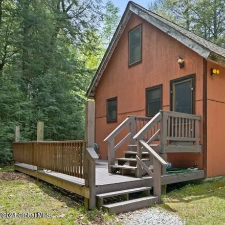 Buy this 2 bed house on 317 Beaver Dam Road in South Schroon, Schroon
