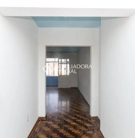 Image 2 - Avenida Borges de Medeiros, Historic District, Porto Alegre - RS, 90010-241, Brazil - Apartment for rent