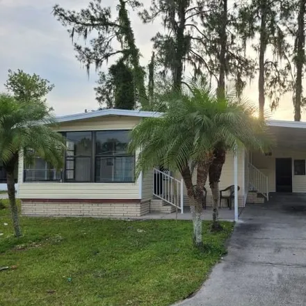 Rent this studio apartment on New Tampa Highway in Lakeland, FL 33815