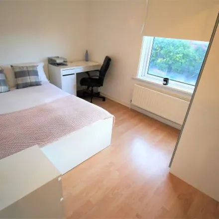 Image 2 - Clarendon Road, Leeds, LS2 9DE, United Kingdom - Apartment for rent